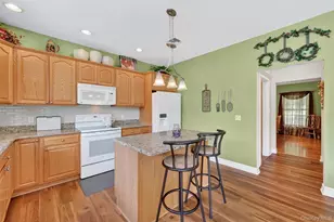 19 Pirog Rd, Pine Bush, NY 12566 - Photo 10