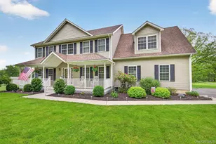 19 Pirog Rd, Pine Bush, NY 12566 - Photo 2