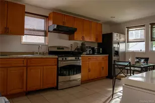 115-92 226th St, Cambria Heights, NY 11411 - Photo 6