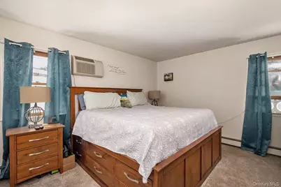 340 Seaford Avenue, Massapequa, NY 11758 - Photo 16