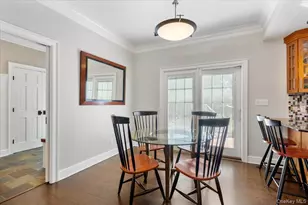 17 Hemlock Rd, Hartsdale, NY 10530 - Photo 10