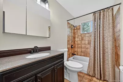 119 Blanche Avenue, New Windsor, NY 12553 - Photo 18