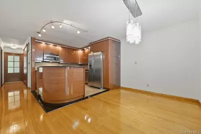 7116 162nd Street #2, Fresh Meadows, NY 11365 - Photo 2