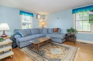 130 Mott Ave, Roslyn, NY 11576 - Photo 14