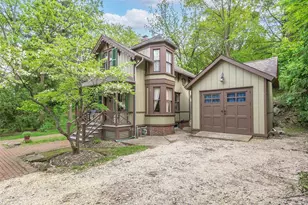 130 Mott Ave, Roslyn, NY 11576 - Photo 4