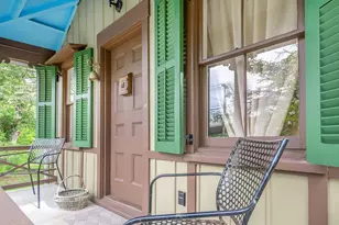 130 Mott Ave, Roslyn, NY 11576 - Photo 6