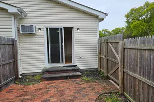 2 Carnegie Dr, Farmingville, NY 11738 - Photo 14