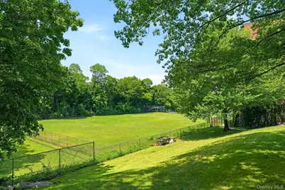 65 McKinley Avenue #C2-5, White Plains, NY 10606 - Photo 26