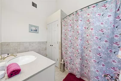 695 Higbie Lane, West Islip, NY 11795 - Photo 20