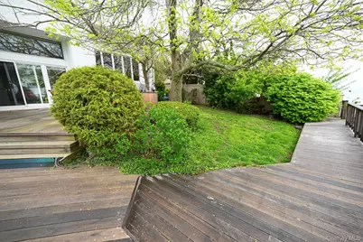 2912 Bay Drive, Merrick, NY 11566 - Photo 8