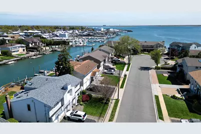 2912 Bay Drive, Merrick, NY 11566 - Photo 24