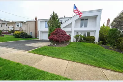 2912 Bay Drive, Merrick, NY 11566 - Photo 4