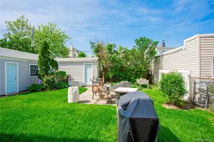 557 Shore Rd, Long Beach, NY 11561 - Photo 16