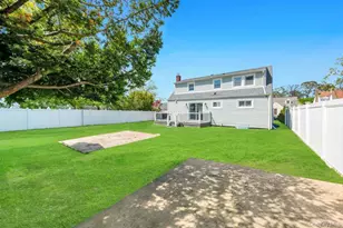 543 Coolidge Ave, Rockville Centre, NY 11570 - Photo 34