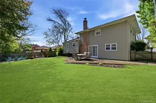 99 Redwood Ln, Massapequa Park, NY 11762 - Photo 38