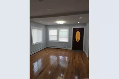 11807 202nd Street, Saint Albans, NY 11412 - Photo 2