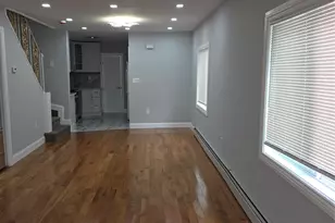 118-07 202nd St, Saint Albans, NY 11412 - Photo 4