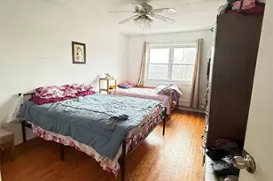 92-08 43rd Ave, Elmhurst, NY 11373 - Photo 6