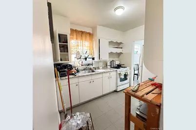 9208 43rd Avenue, Elmhurst, NY 11373 - Photo 4