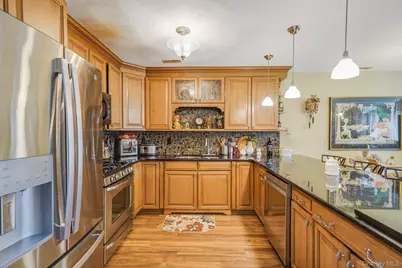 31 Quail Court, Manorville, NY 11949 - Photo 4