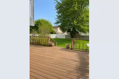44 47th Street, Islip, NY 11751 - Photo 10