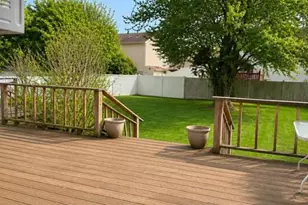 44 47th St, Islip, NY 11751 - Photo 10