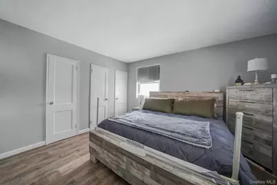 9137 153 Avenue #1, Ridgewood, NY 11414 - Photo 14