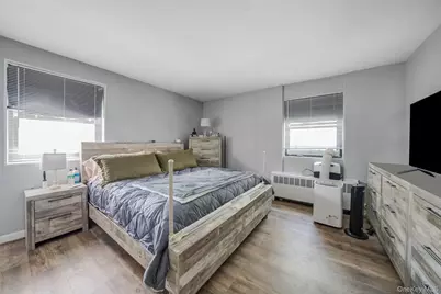 9137 153 Avenue #1, Ridgewood, NY 11414 - Photo 14