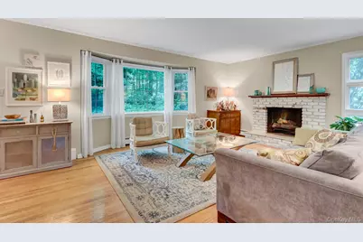 16 Maplewood Drive, Northport, NY 11768 - Photo 6