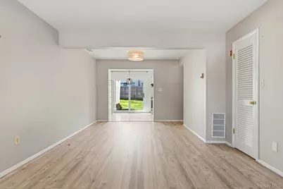 276 Temple Hill Road #303, New Windsor, NY 12553 - Photo 12
