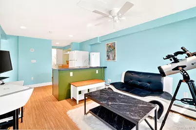 25 Hillside Avenue, Valhalla, NY 10595 - Photo 38