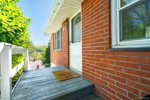 25 Hillside Ave, Valhalla, NY 10595 - Photo 4