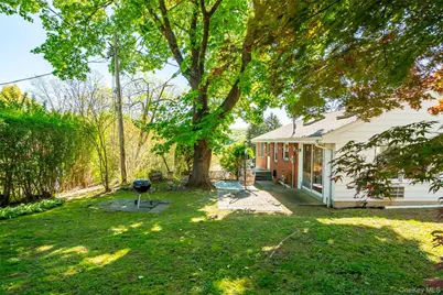 25 Hillside Avenue, Valhalla, NY 10595 - Photo 46
