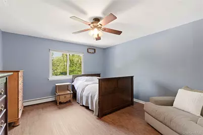 14 Long Acre Lane, Dix Hills, NY 11746 - Photo 18