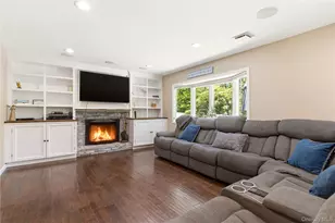14 Long Acre Ln, Dix Hills, NY 11746 - Photo 8