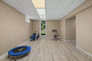 72 Brett Ln, Bedford, NY 10506 - Photo 22