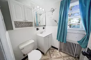 136 1st St, Brentwood, NY 11717 - Photo 20