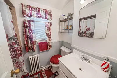 136 1st Street, Brentwood, NY 11717 - Photo 30