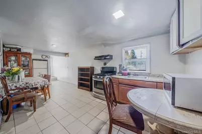 136 1st Street, Brentwood, NY 11717 - Photo 42