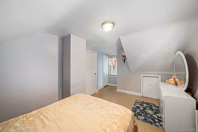 136 1st Street, Brentwood, NY 11717 - Photo 24