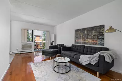 7111 Sutton Place #3, Fresh Meadows, NY 11365 - Photo 4