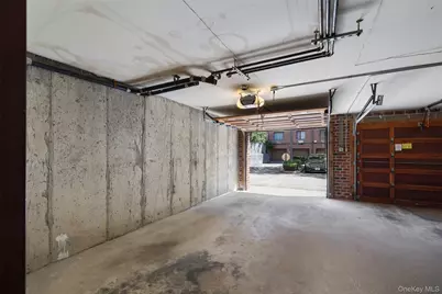 7111 Sutton Place #3, Fresh Meadows, NY 11365 - Photo 22