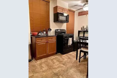 21-06 35th Street #1B, Astoria, NY 11105 - Photo 6