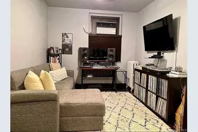 21-06 35th Street #1B, Astoria, NY 11105 - Photo 2