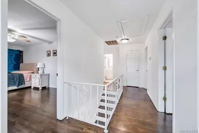 32 Beverly Street, Islip, NY 11751 - Photo 20