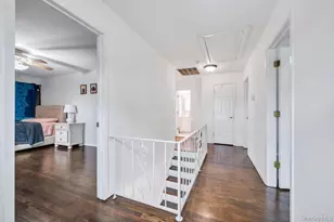 32 Beverly St, Islip, NY 11751 - Photo 20