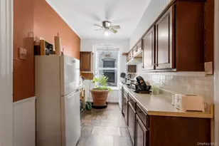 1673 66th St, Brooklyn, NY 11204 - Photo 12