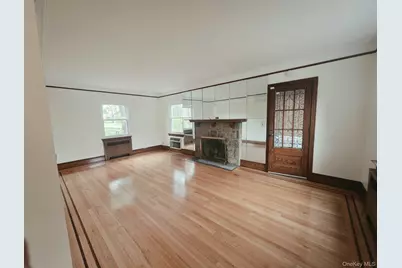 18015 Dalny Road, Jamaica, NY 11432 - Photo 2