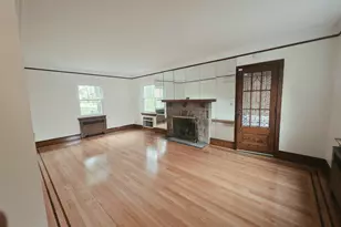 180-15 Dalny Rd, Jamaica, NY 11432 - Photo 2