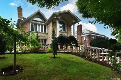 83-16 Edgerton Boulevard, Jamaica, NY 11432 - Photo 2